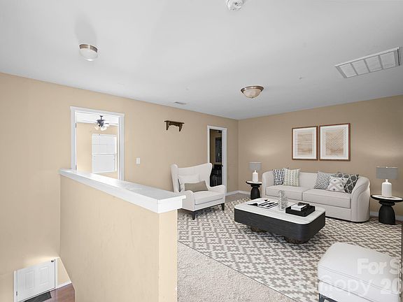 3rd image of 433 Battery Cir