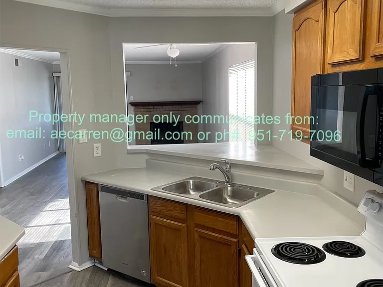 7404 Avenue X #101 — Photo 4