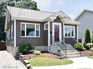 56 Brooks St, Cranston, RI 02920