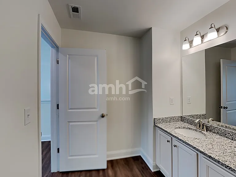5160 Smithbriar Dr — Photo 22