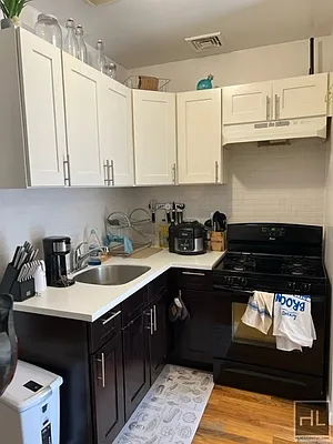 Rented by Highline Residential | media 11