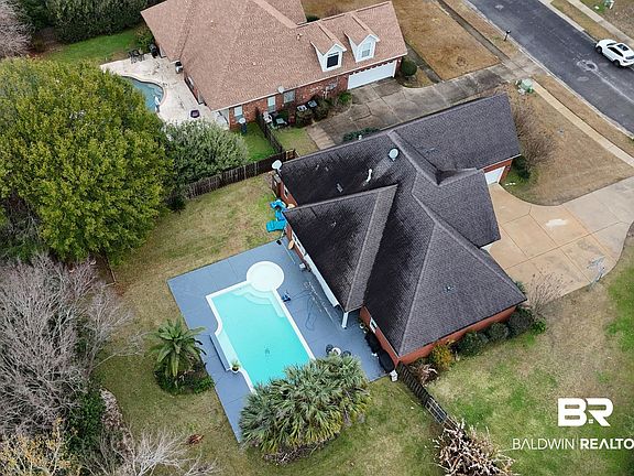 3rd image of 8977 Parliament Cir