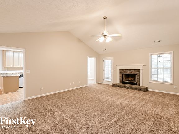 2nd image of 6028 Cole Ln
