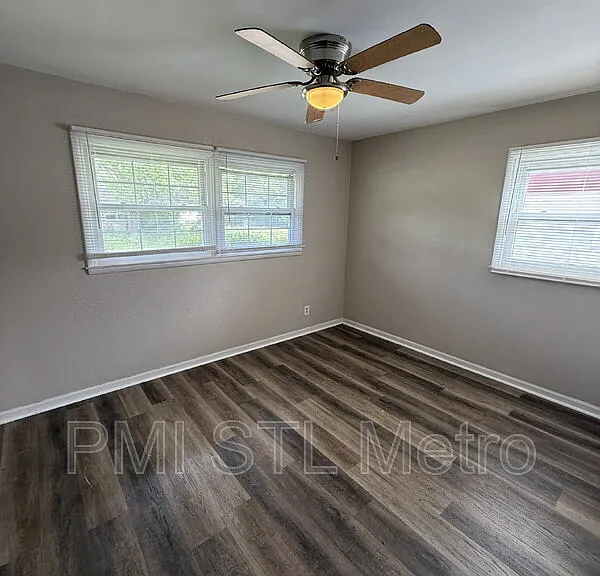 10515 Renfrew Dr — Photo 5
