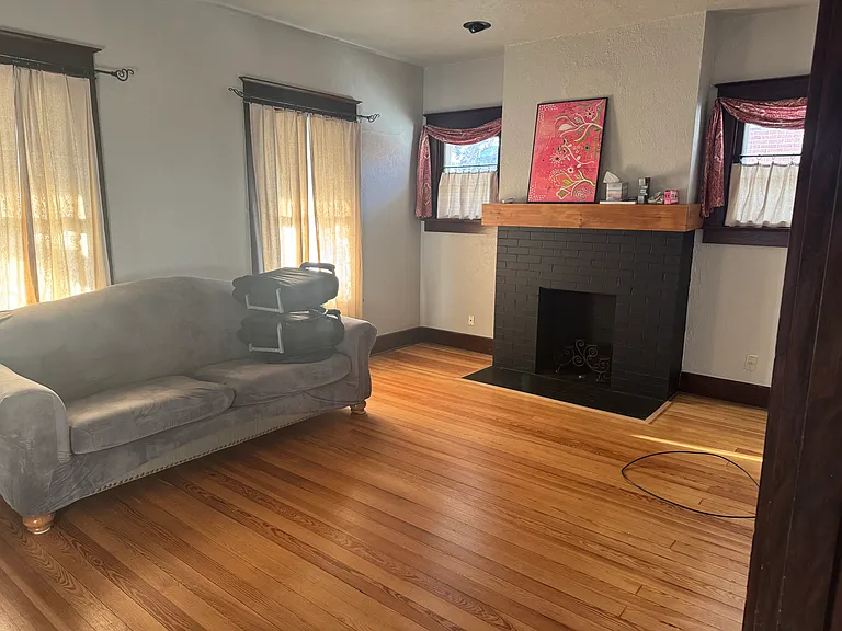 1509 Madison Ave — Photo 3