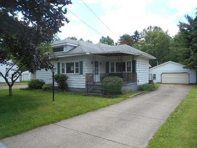 1st image of 2828 Arcadia Ave