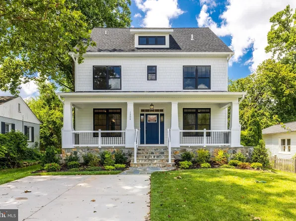 1204 N Sycamore St, Arlington, VA 22205