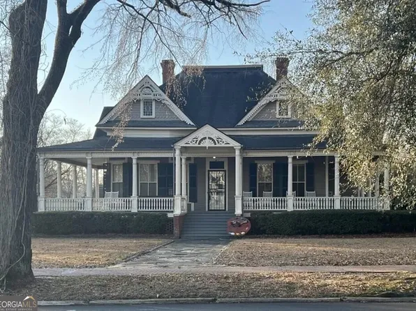 702 Bellevue Ave, Dublin, GA 31021