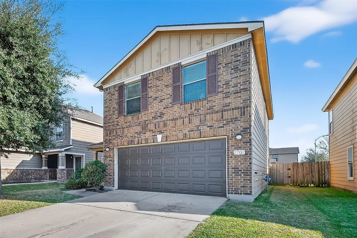 Building Photo - 2707 Piney Lake Ct