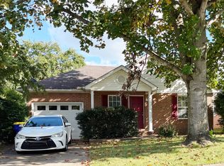 160 Kendale St, Bowling Green, KY 42103