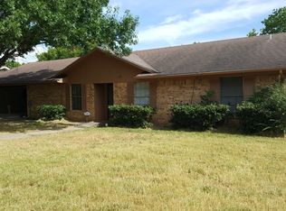 218 Royal Dr, Marlin, TX 76661