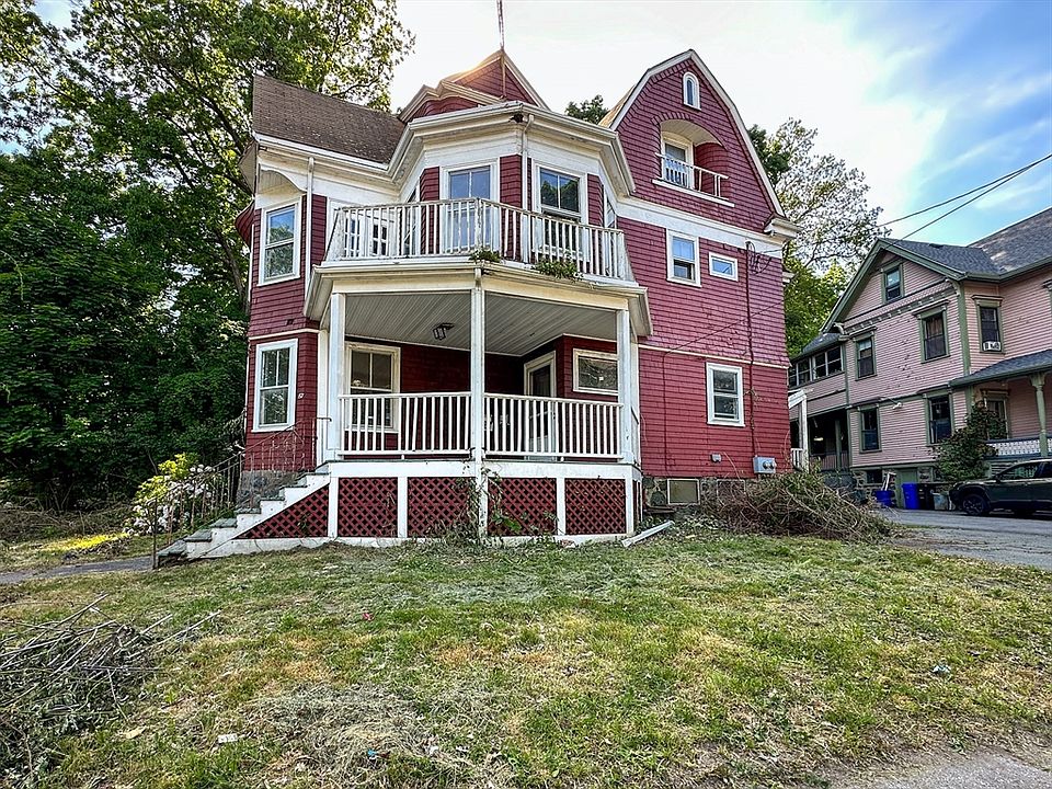 2nd image of 21 Greystone Rd