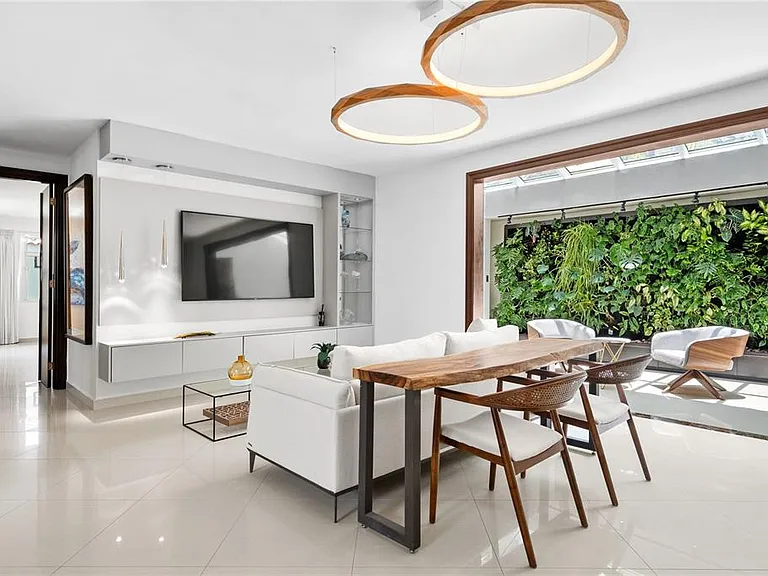 446 Dorado Bch — Photo 12