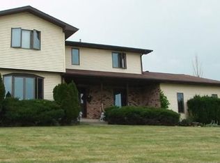 8818 Beall St, Dyer, IN 46311