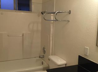 553 Laurel Ave APT B, Pomona, CA 91768