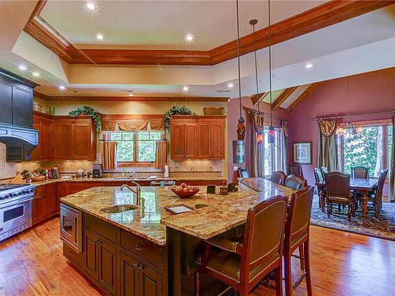 5th image of 117 Huntingwood Ct