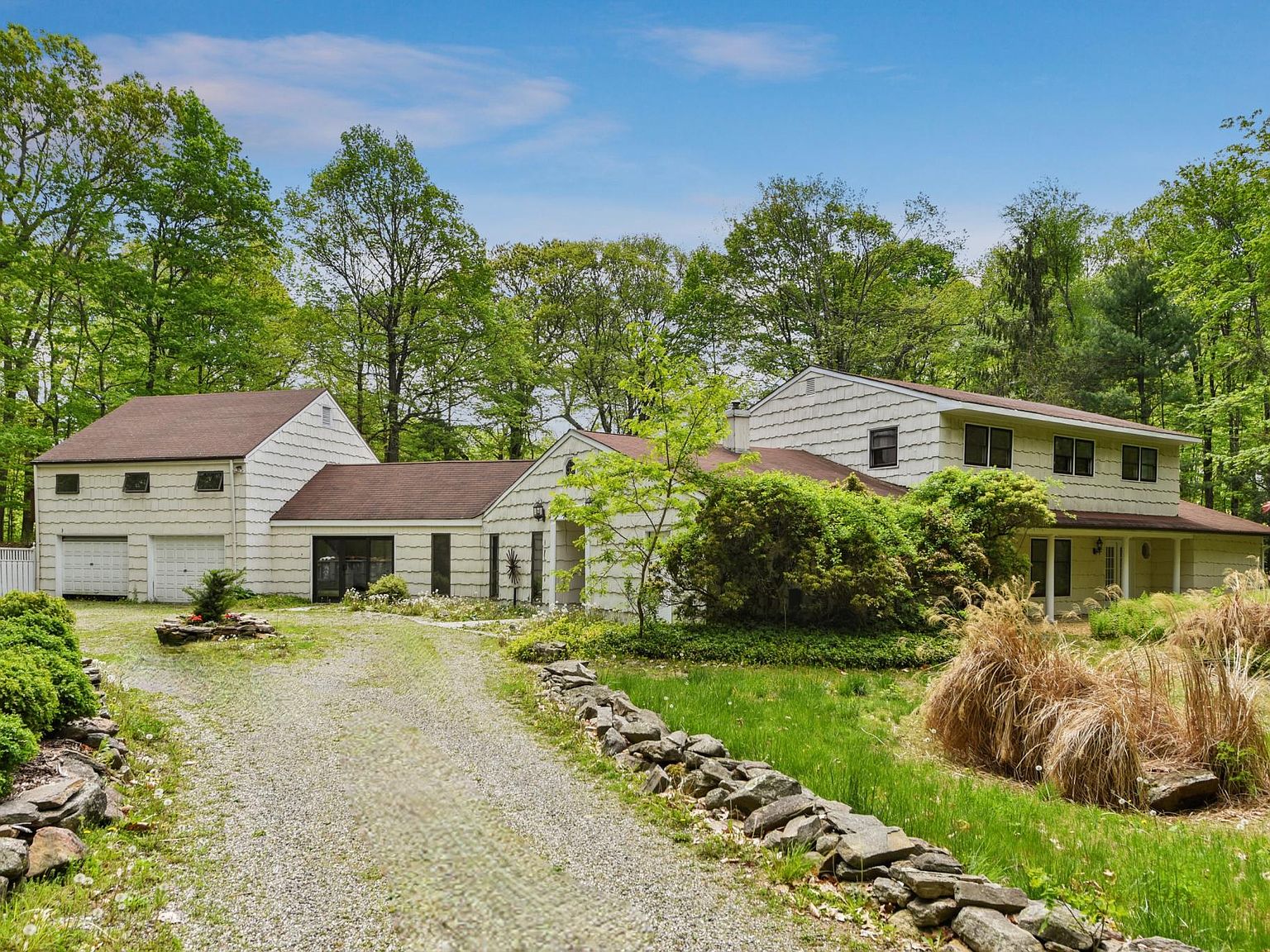 3 The Logging Rd, Waccabuc, NY 10597 Zillow