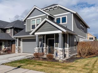 3543 NE Crystal Springs Dr, Bend, OR 97701