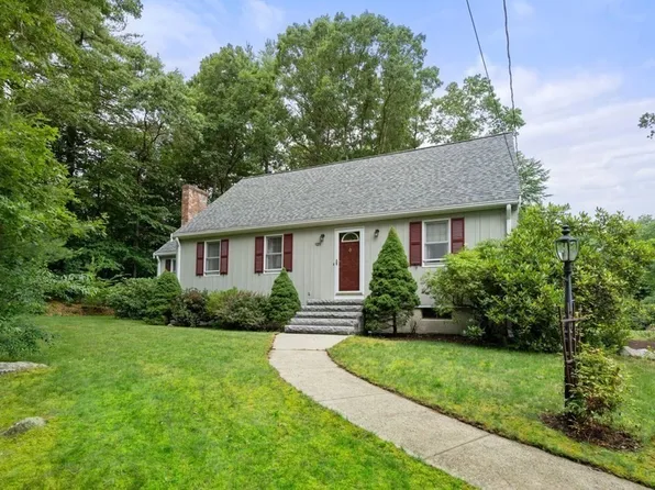 121 Summer St, North Easton, MA 02356