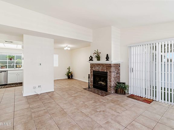 5th image of 1962 Rory Ln Unit 1