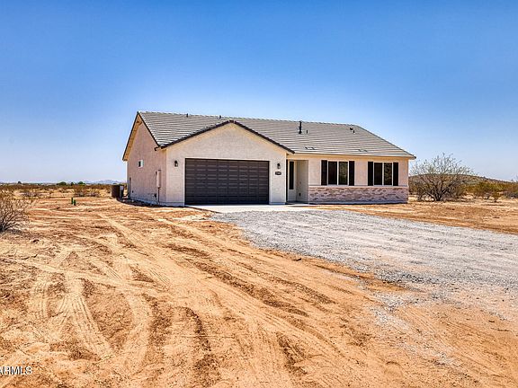 4th image of 17885 N STONEBLUFF Road