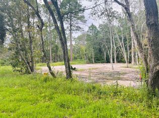 190 Smith Rd, Apalachicola, FL 32320