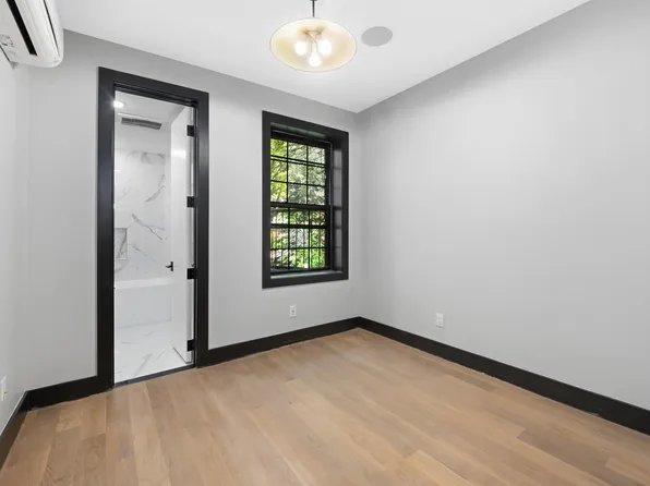 208 15th Street image 37 of 46