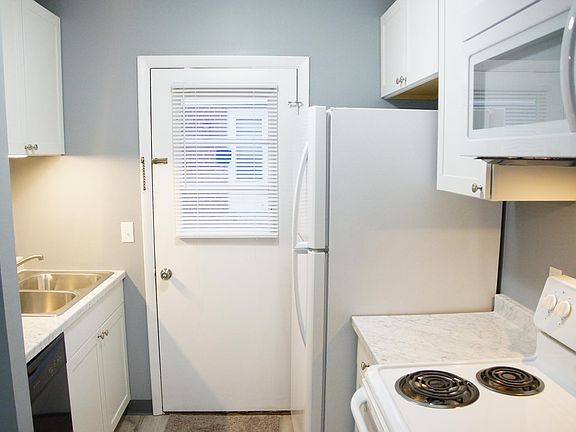 5th image of 4708 Croftshire Dr
