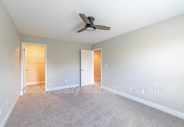 338 Broadberry Ave — Photo 25