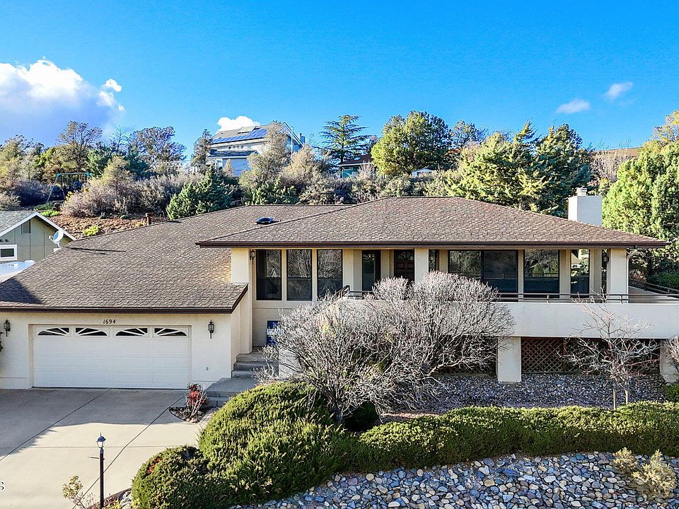 1st image of 1694 Cedarwood Dr