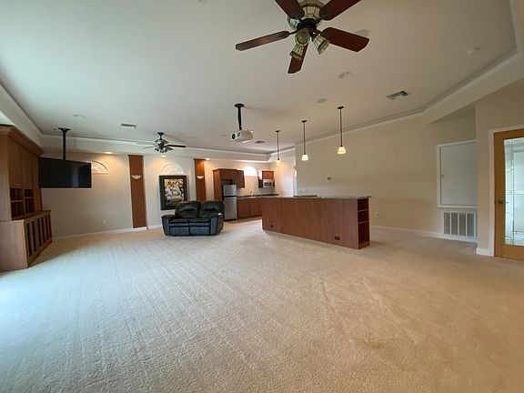 Living room 2