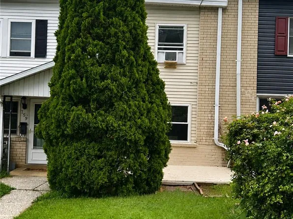 757 Mohawk St, Allentown, PA 18103
