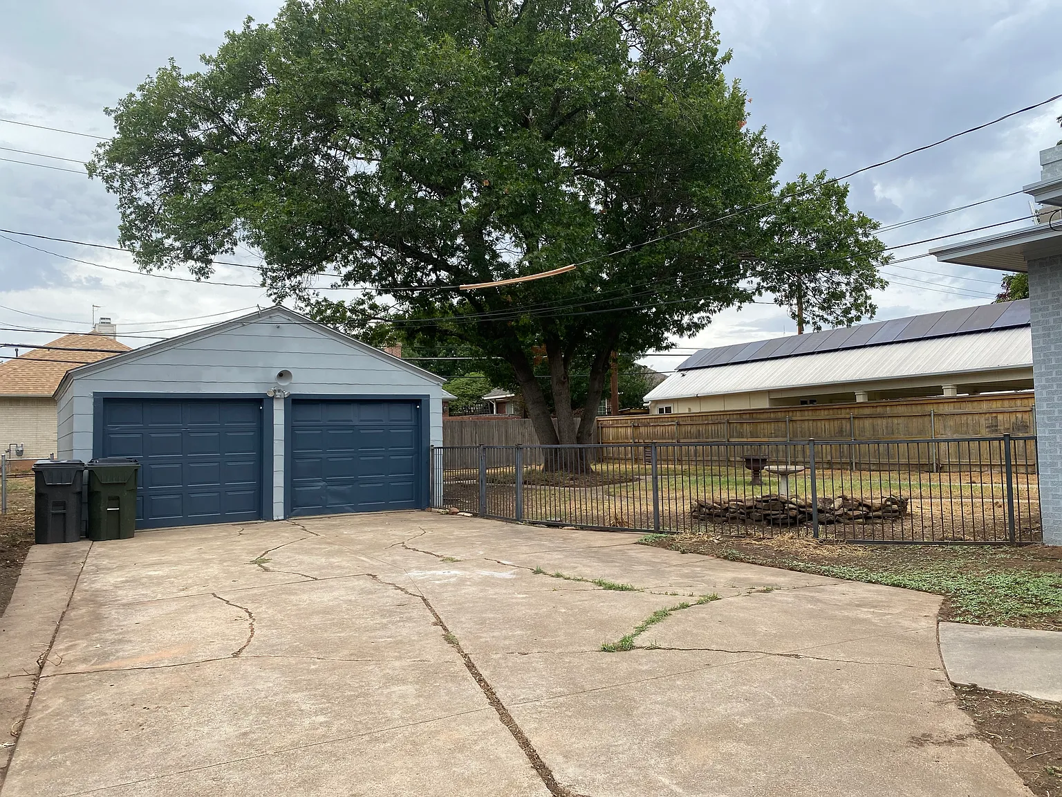 4 bed, 2067 sqft, $2,849 — Photo 4