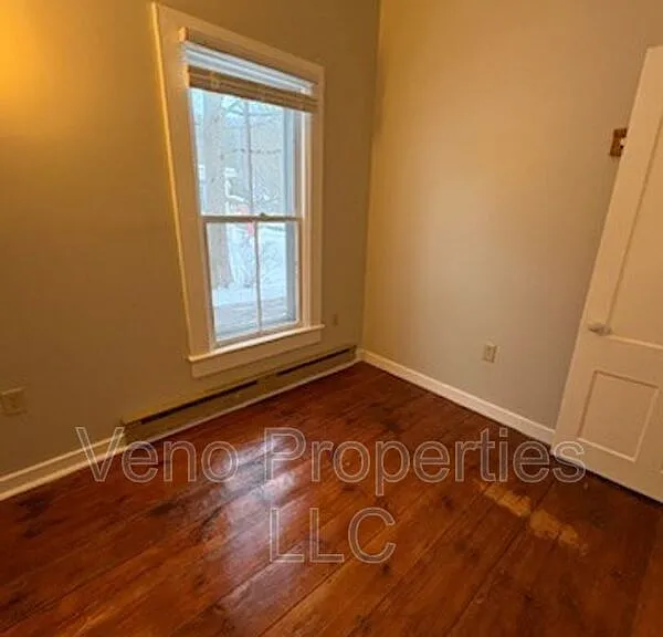 1 Pleasant St #1W — Photo 6