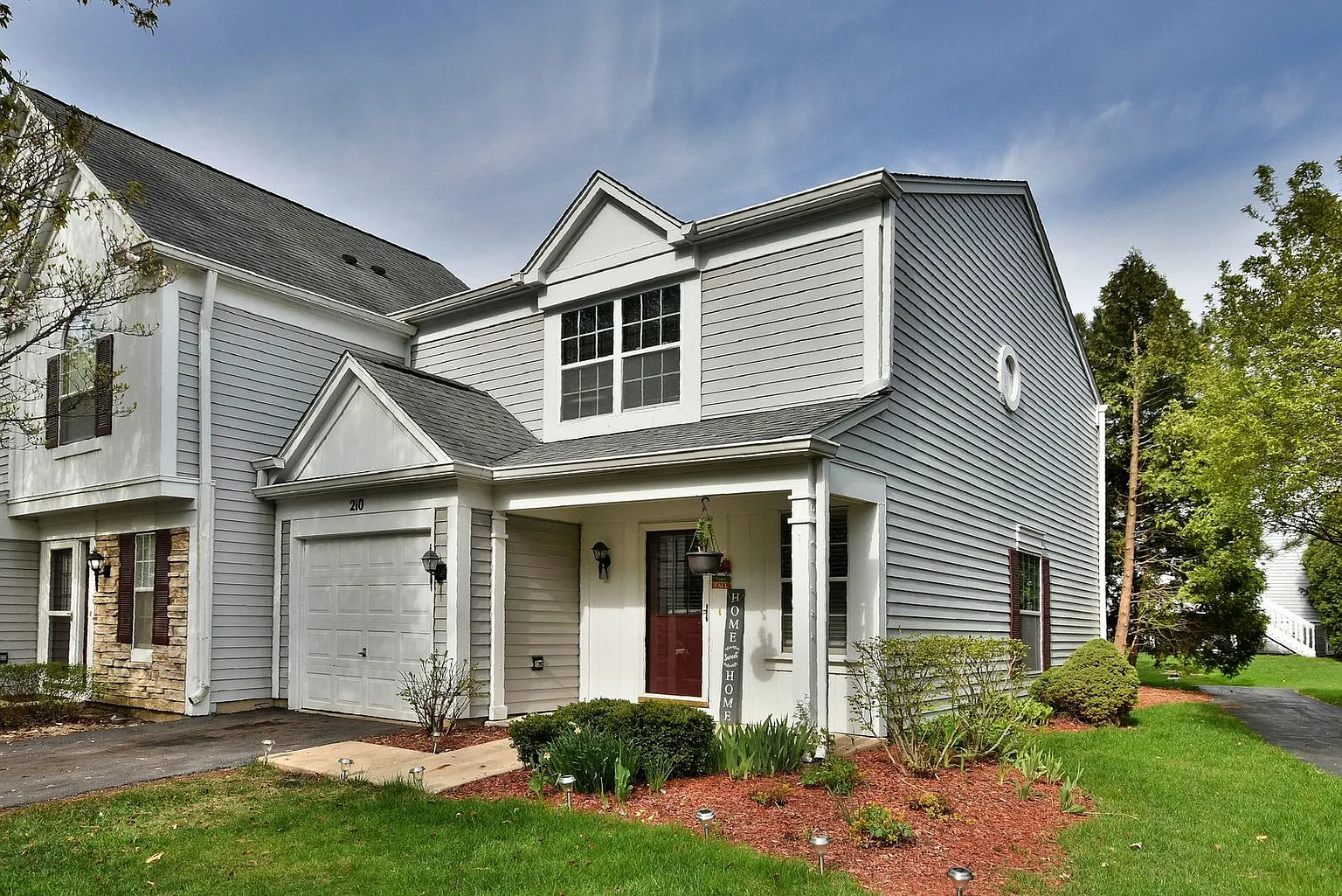 210 Shadybrook Ln photo 1