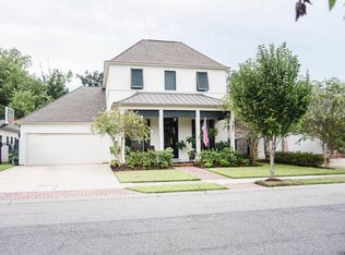 1914 Sugar Cane Ln, Baton Rouge, LA 70810