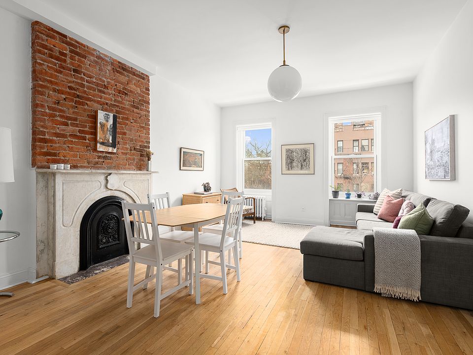 1st image of 306 Washington Ave APT 3
