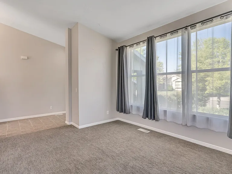 8847 S Mountain Vista Dr — Photo 9