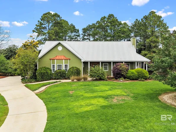 10195 Grove Dr, Fairhope, AL 36532