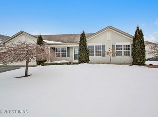 1484 Sutton Cir, Wauconda, IL 60084