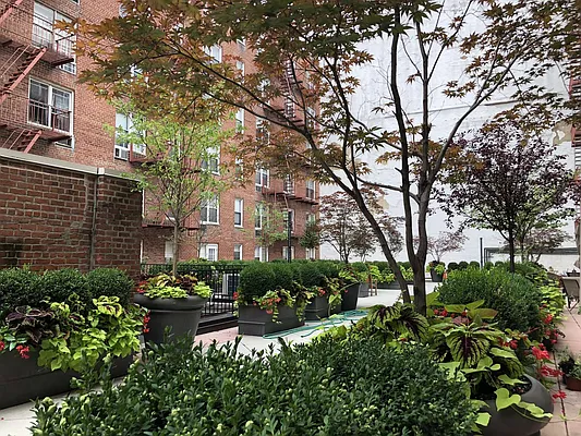 Rented by Cooper & Cooper Real Estate | media 11