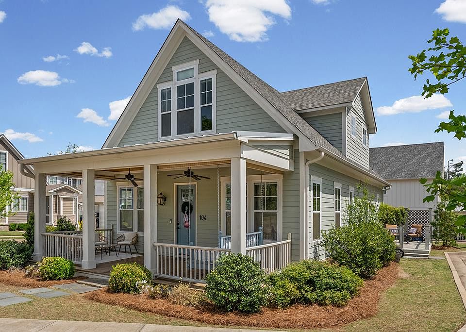 1st image of 104 Camellia Ln