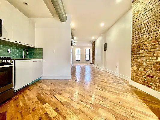 4th image of 864 Herkimer St #2