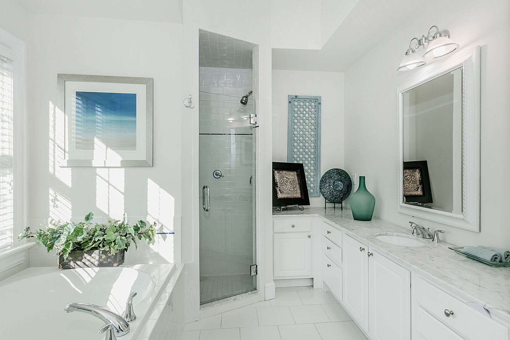  En-suite Master bath