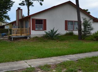8046 International Village Dr, Jacksonville, FL 32277