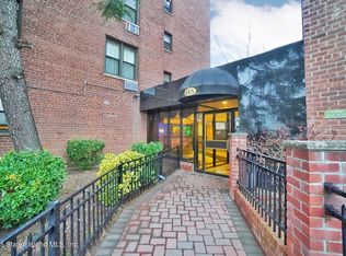 145 Lincoln Ave APT 3X, Staten Island, NY