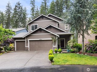 4882 SW Kenmore Court, Port Orchard, WA 98367