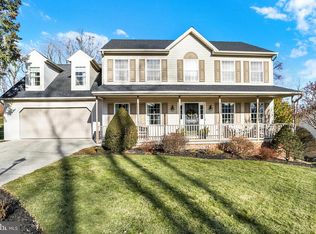 402 Hidden Valley Rd, New Cumberland, PA 17070