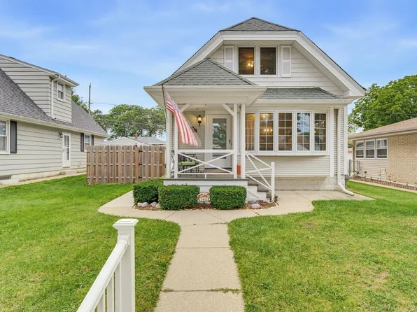 2403 S 95th STREET, West Allis, WI 53227
