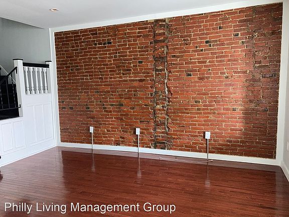5th image of 742 S 53rd St #10092348